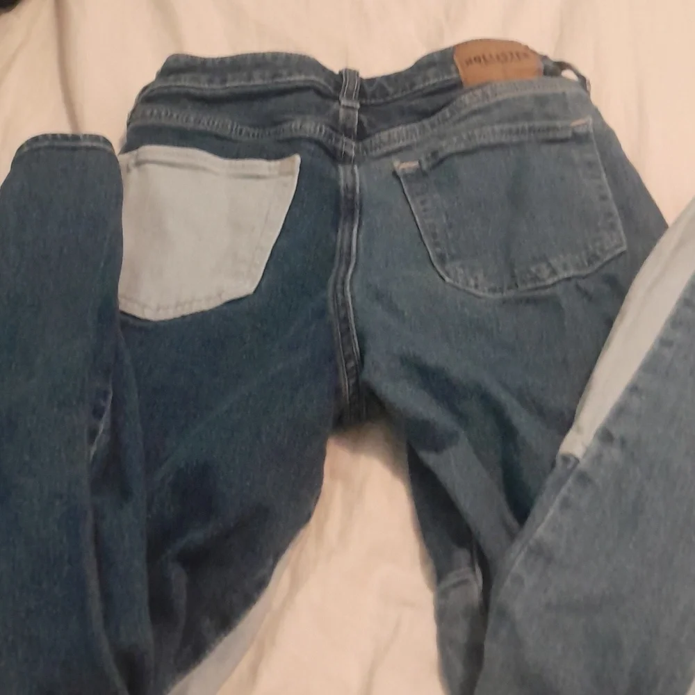 Jeans - Picture 2 of 2